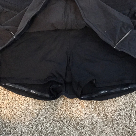 Lululemon running skirt - Picture 3 of 4